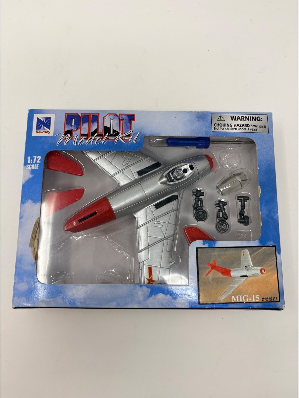 NewRay MiG-15 Soviet Fighter Jet 1:72 Scale Model Kit 21215 F1 Boxed